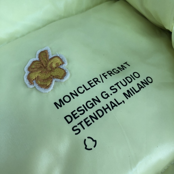 ハイクオリティダウンジャケット全体デザイン